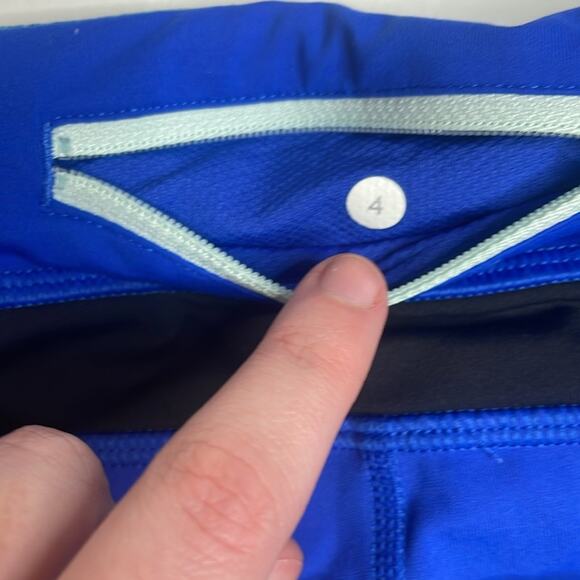 Lululemon run inspire ll crop (mesh) in harbor blue / black - Picture 8 of 11